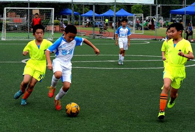 中国足球联赛为足彩竞猜对象引关注 技术难度不大